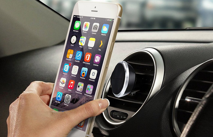 лучшие держатели для телефонов в машину | apptoday.ru