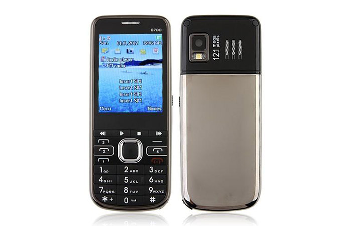 мобильный телефон на 4 сим-карты Nokia N6700 4 SIM