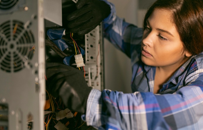 как правильно почистить компьютер от пыли