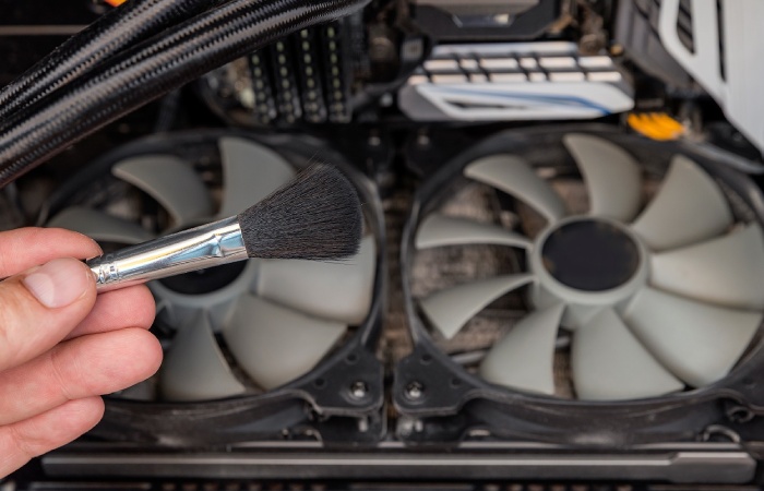 как быстро почистить компьютер от пыли