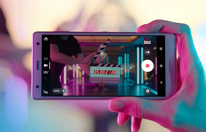 Смартфон Sony Xperia XZ2 съемка видео | apptoday.ru
