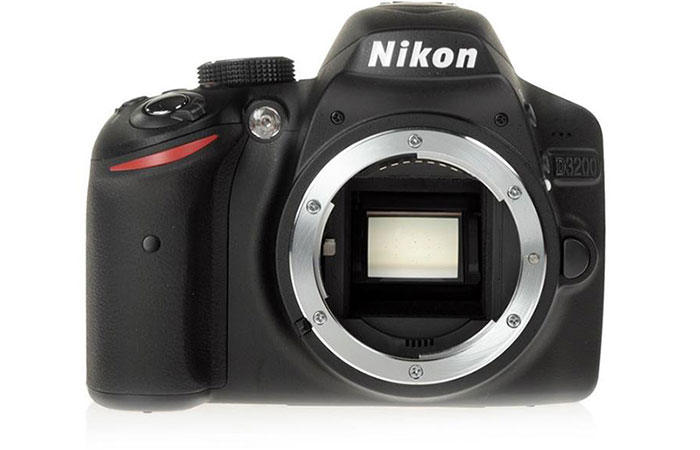 лучшие фотоаппараты до 20000 Nikon D3200 Body